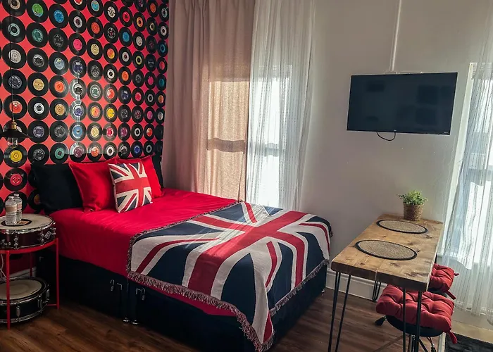 J&W Apartments With Free Parking